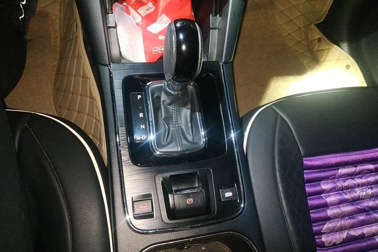 Used Subaru Outback 2016 2.5i Luxury Navigation Edition Gear Lever
