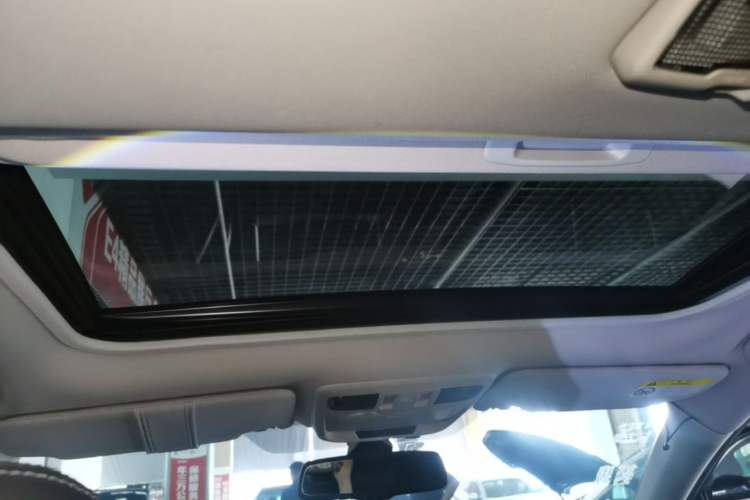 Used Subaru Outback 2016 2.5i Luxury Navigation Edition Headliner