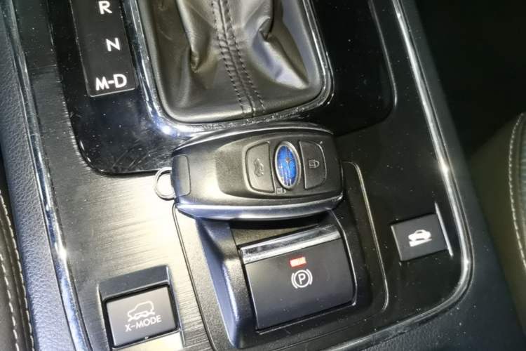 Used Subaru Outback 2016 2.5i Luxury Navigation Edition Interior 1