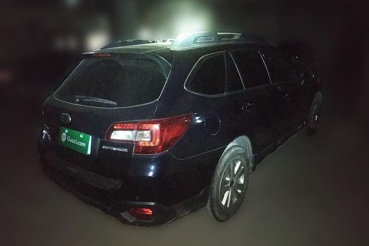 Used Subaru Outback 2016 2.5i Luxury Navigation Edition Rear Right 45 Deg