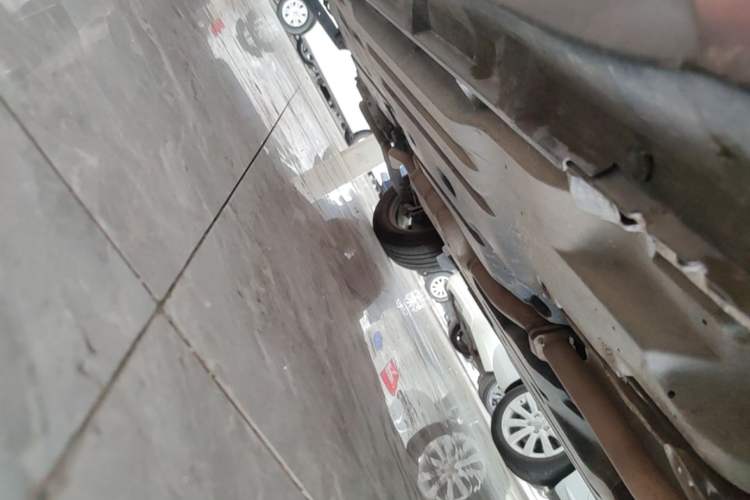 Used Subaru Outback 2016 2.5i Sport Navigation Edition Right Side Sill