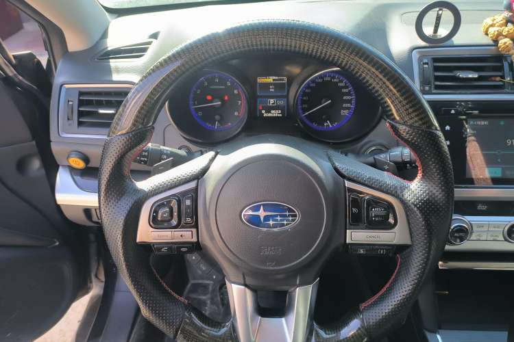 Used Subaru Outback 2016 2.5i Sport Navigation Edition Steering Wheel