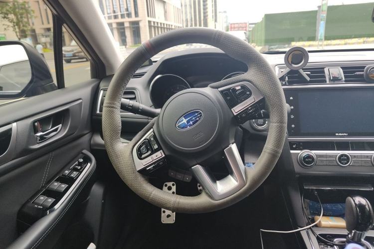 Used Subaru Outback 2016 2.5i Sport Navigation Edition Steering Wheel