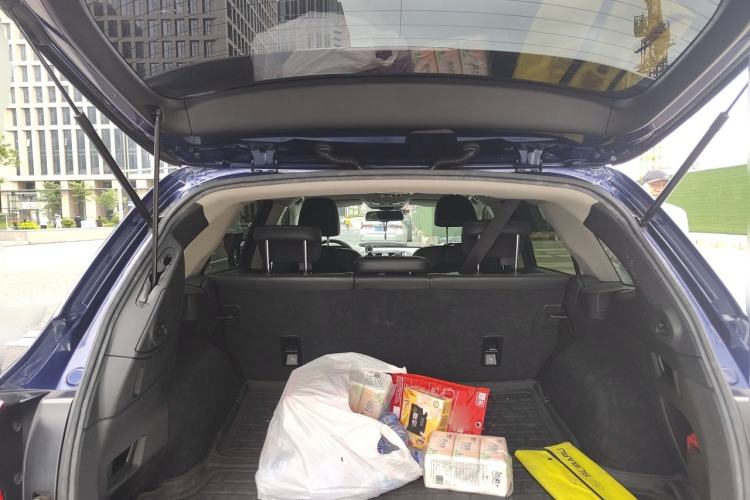 Used Subaru Outback 2016 2.5i Sport Navigation Edition Trunk