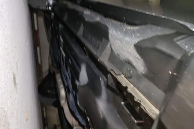 Used Subaru Outback 2016 2.0DIT Prestige Edition Chassis Front Right