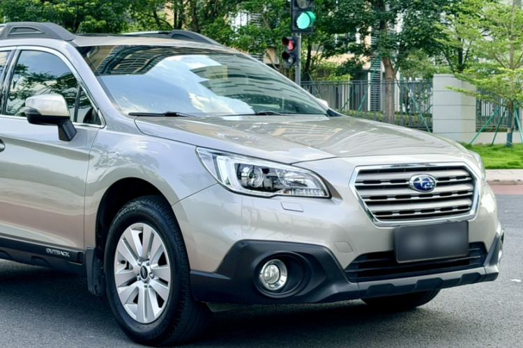 Used Subaru Outback 2016 2.5i Luxury Navigation Edition Exterior 2