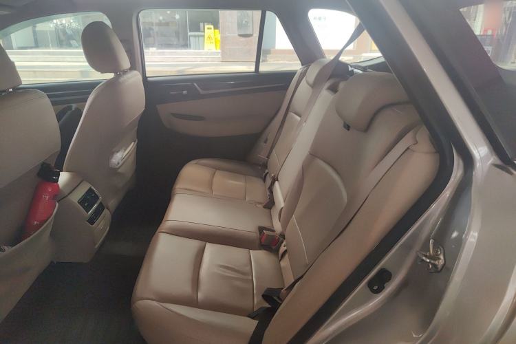 Used Subaru Outback 2016 2.5i Sport Navigation Edition Left Rear Seat