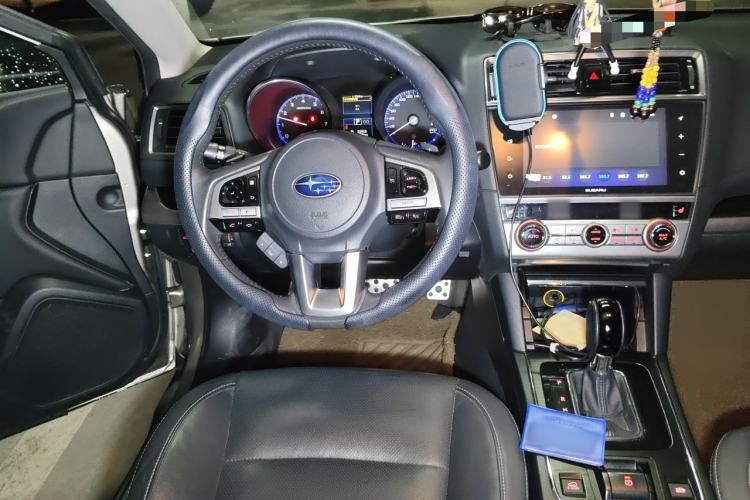 Used Subaru Outback 2016 2.0DIT Prestige Edition Steering Wheel