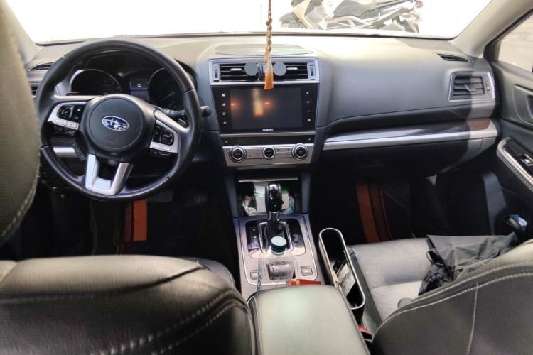 Used Subaru Outback 2016 2.5i Luxury Navigation Edition Center Console