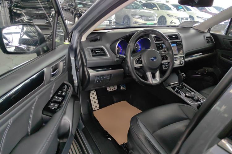 Used Subaru Outback 2016 2.5i Sport Navigation Edition Driver Seat