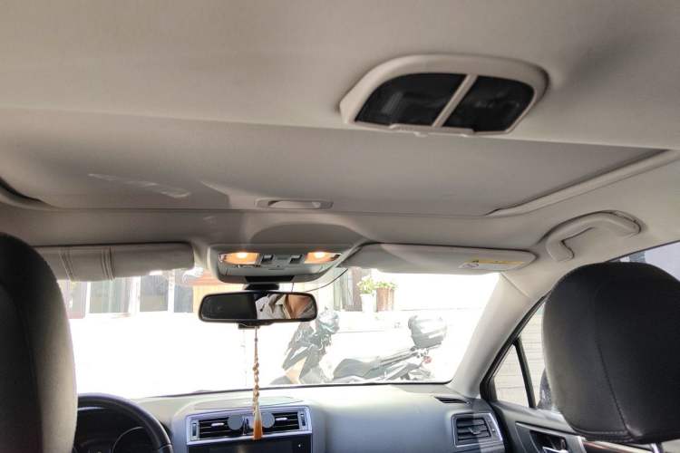 Used Subaru Outback 2016 2.5i Luxury Navigation Edition Headliner