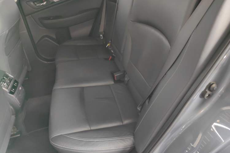 Used Subaru Outback 2016 2.5i Sport Navigation Edition Left Rear Seat