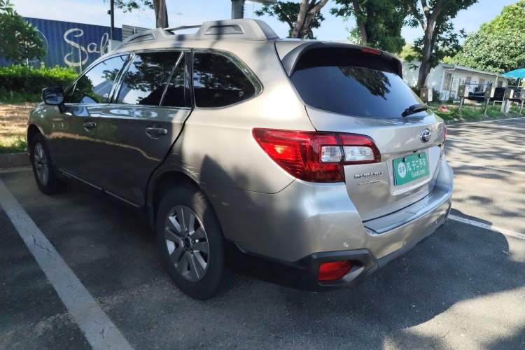 Used Subaru Outback 2016 2.5i Luxury Navigation Edition Rear Left 45 Deg