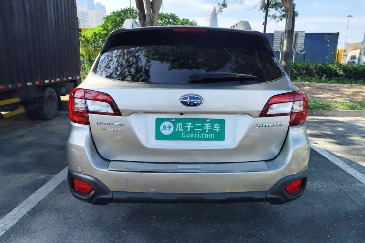 Used Subaru Outback 2016 2.5i Luxury Navigation Edition Rear