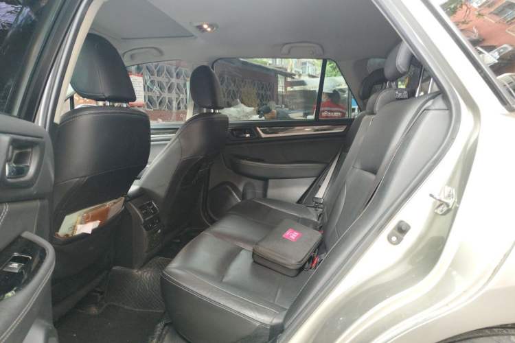 Used Subaru Outback 2016 2.5i Sport Navigation Edition Left Rear Seat
