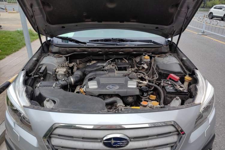 Used Subaru Outback 2016 2.5i Luxury Navigation Edition Engine Bay