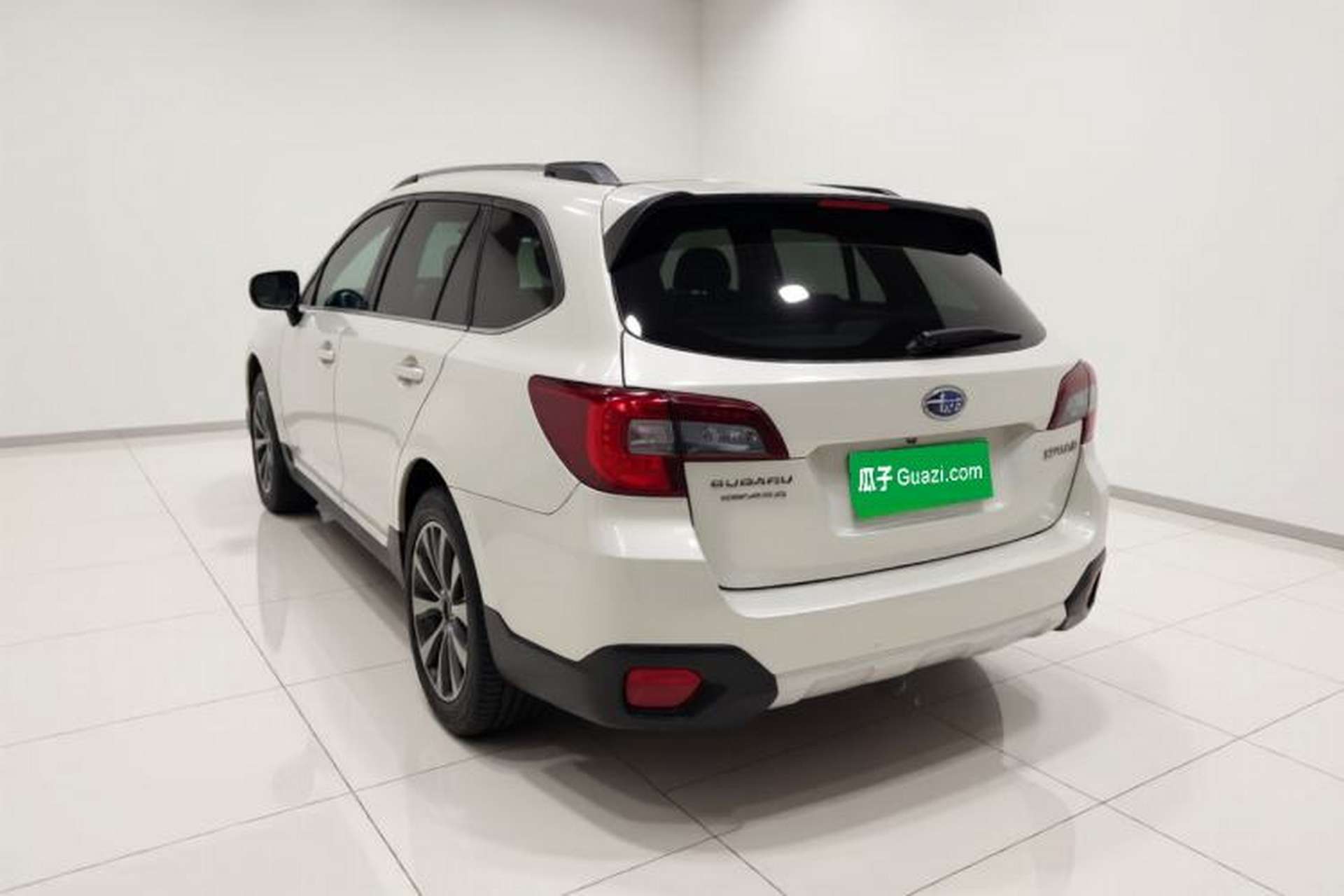Used Subaru Outback 2016 2.5i Sport Navigation Edition Exterior 3