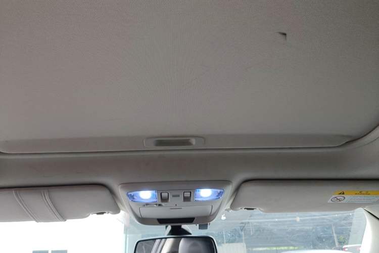 Used Subaru Outback 2016 2.5i Luxury Navigation Edition Headliner