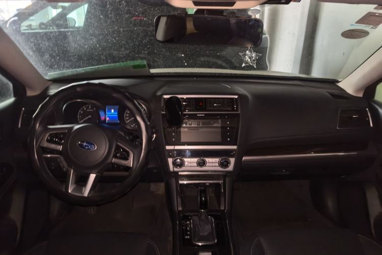 Used Subaru Outback 2016 2.5i Luxury Navigation Edition Interior 2