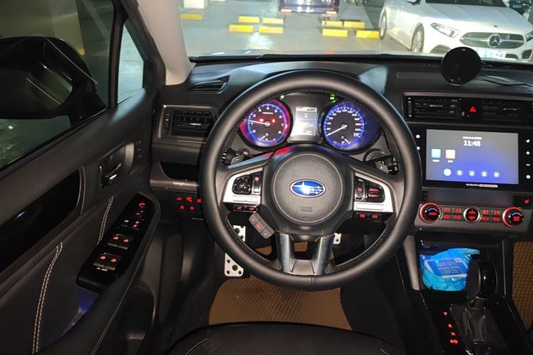 Used Subaru Outback 2016 2.5i Luxury Navigation Edition Steering Wheel