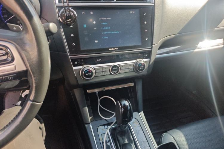 Used Subaru Outback 2016 2.5i Luxury Navigation Edition Audio And AC Panel