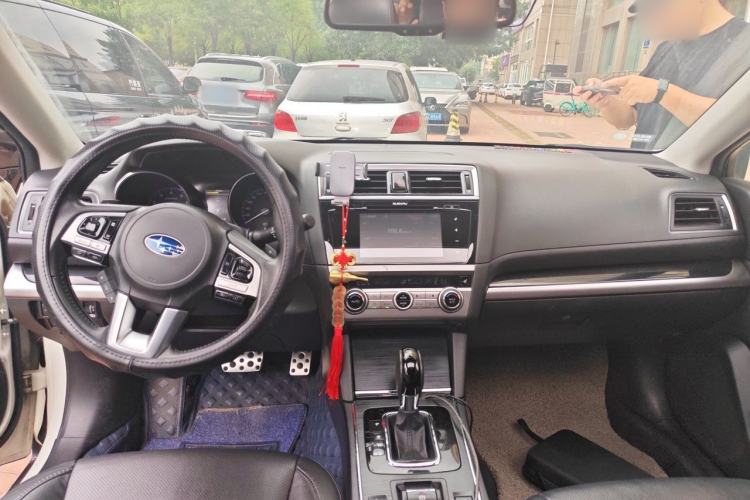 Used Subaru Outback 2016 2.5i Sport Navigation Edition Center Console
