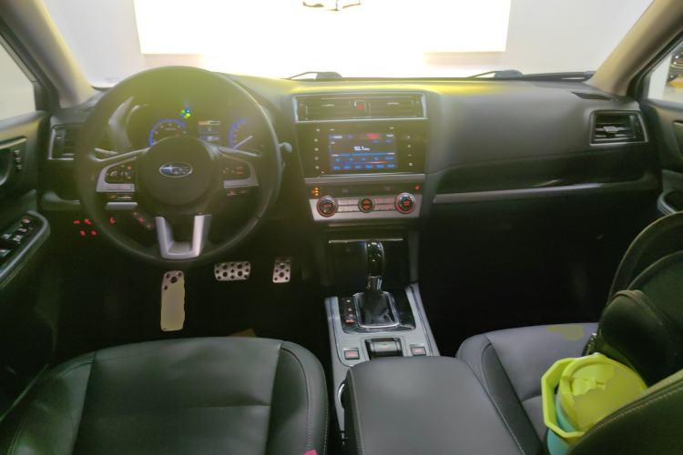 Used Subaru Outback 2016 2.5i Sport Navigation Edition Center Console