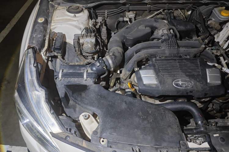 Used Subaru Outback 2016 2.5i Classic Edition Engine Bay Right