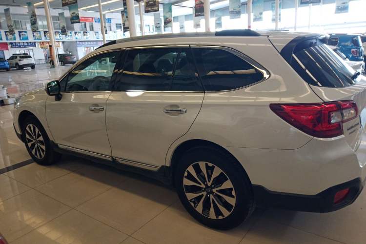 Used Subaru Outback 2016 2.5i Sport Navigation Edition Exterior 3