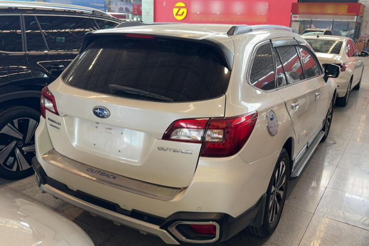 Used Subaru Outback 2016 2.5i Sport Navigation Edition Exterior 3