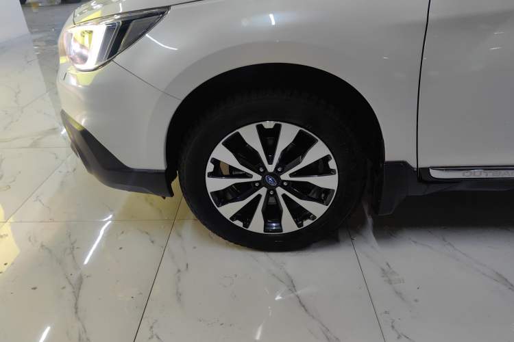Used Subaru Outback 2016 2.5i Sport Navigation Edition Exterior 4