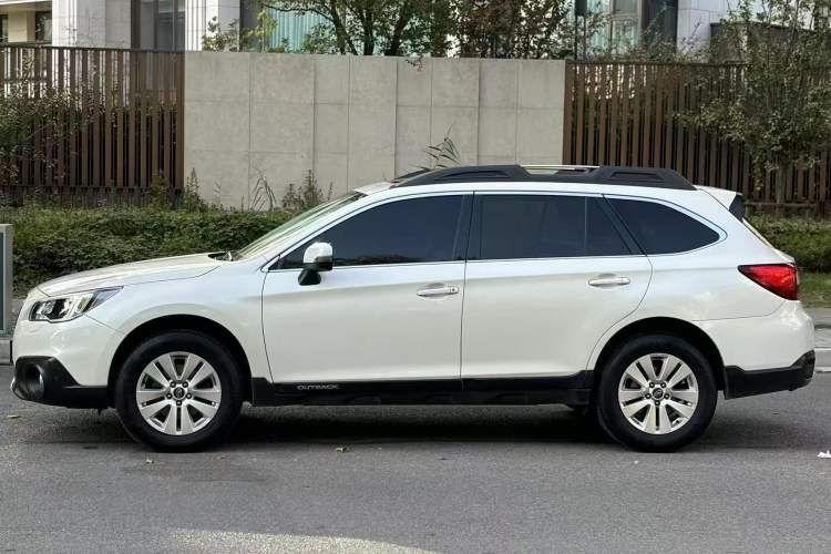 Used Subaru Outback 2016 2.5i Luxury Navigation Edition Exterior 7