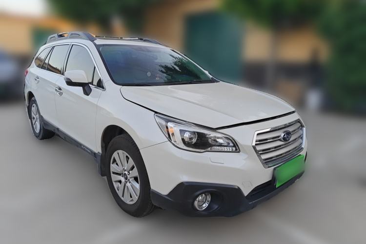 Used Subaru Outback 2016 2.5i Luxury Navigation Edition Front Right 45 Deg