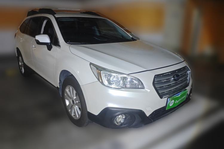 Used Subaru Outback 2016 2.5i Classic Edition Front Right 45 Deg