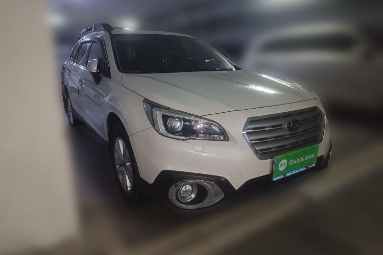 Used Subaru Outback 2016 2.5i Luxury Navigation Edition Front Right 45 Deg