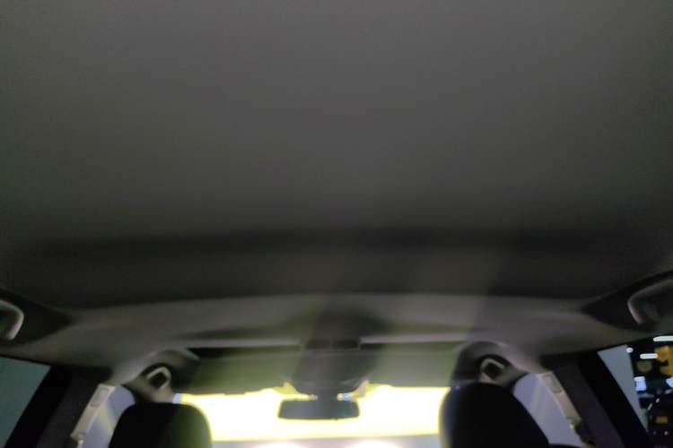 Used Subaru Outback 2016 2.5i Sport Navigation Edition Headliner