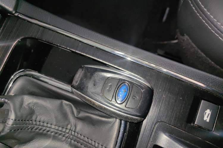Used Subaru Outback 2016 2.5i Sport Navigation Edition Interior 1
