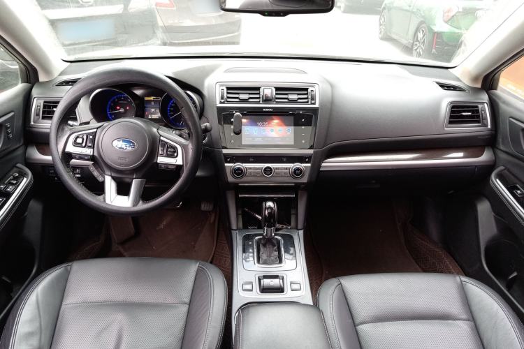 Used Subaru Outback 2016 2.5i Luxury Navigation Edition Interior 2