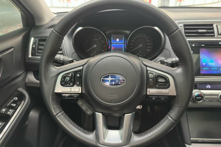 Used Subaru Outback 2016 2.5i Sport Navigation Edition Interior 2