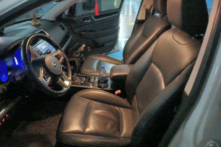 Used Subaru Outback 2016 2.5i Sport Navigation Edition Left Front Seat