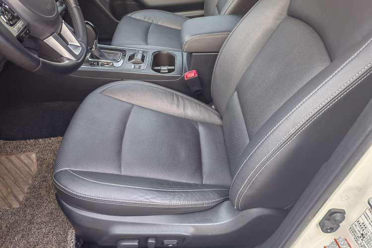 Used Subaru Outback 2016 2.5i Sport Navigation Edition Left Front Seat
