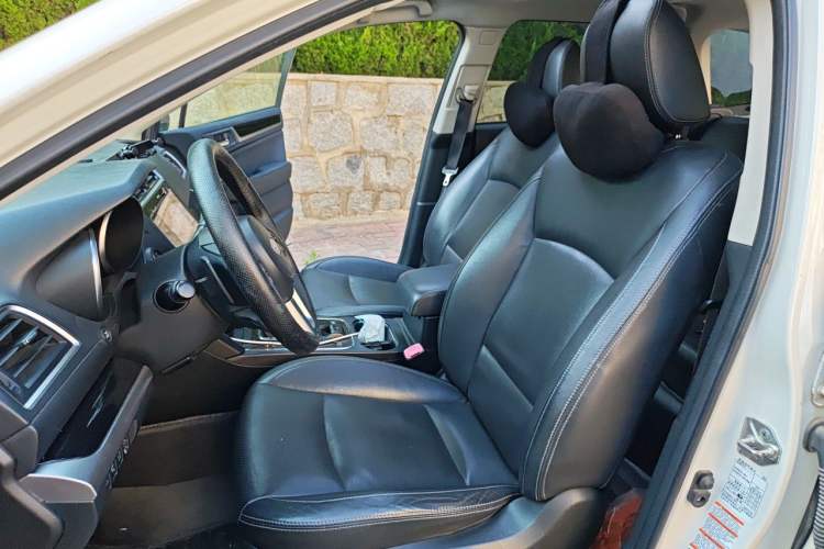 Used Subaru Outback 2016 2.5i Sport Navigation Edition Left Front Seat