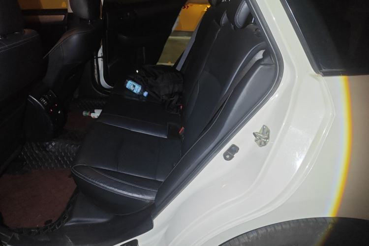 Used Subaru Outback 2016 2.5i Classic Edition Left Rear Seat