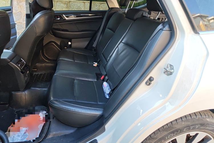 Used Subaru Outback 2016 2.5i Sport Navigation Edition Left Rear Seat