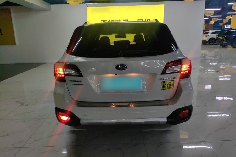 Used Subaru Outback 2016 2.5i Sport Navigation Edition Rear