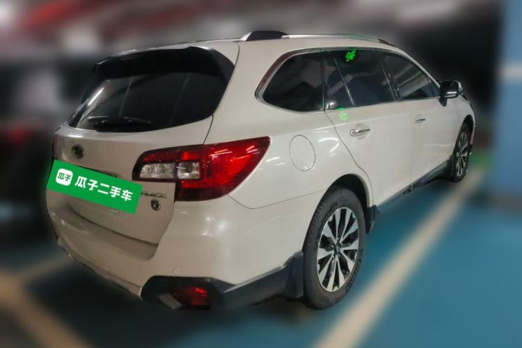 Used Subaru Outback 2016 2.5i Sport Navigation Edition Rear Right 45 Deg