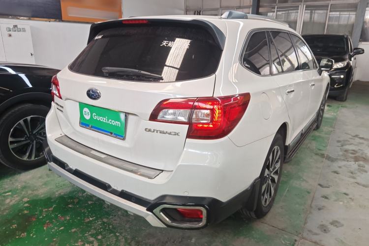 Used Subaru Outback 2016 2.5i Sport Navigation Edition Rear Right 45 Deg