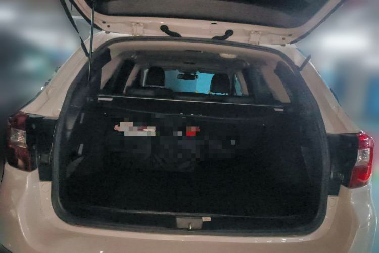 Used Subaru Outback 2016 2.5i Sport Navigation Edition Trunk