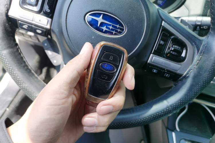 Used Subaru Outback 2016 2.5i Sport Navigation Edition Vehicle Key