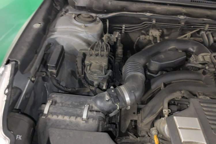 Used Subaru Outback 2016 2.5i Sport Navigation Edition Engine Bay Right